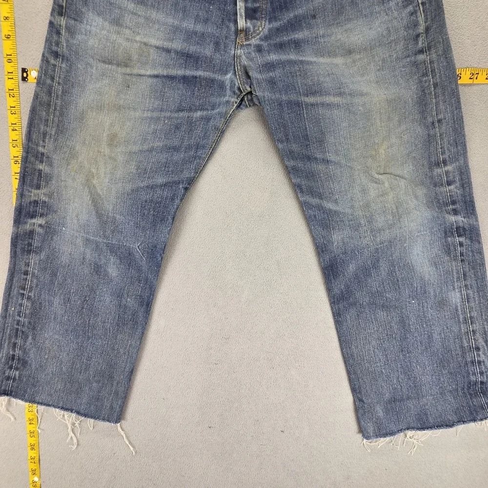 Vintage Levis 501 Jeans Mens Blue Selvedge LVC Made in USA Whiskers Fits 32x24